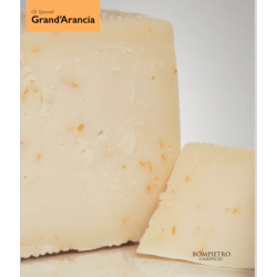 Formaggio Primo sale aromatizzato con scorzette di arance Biologiche